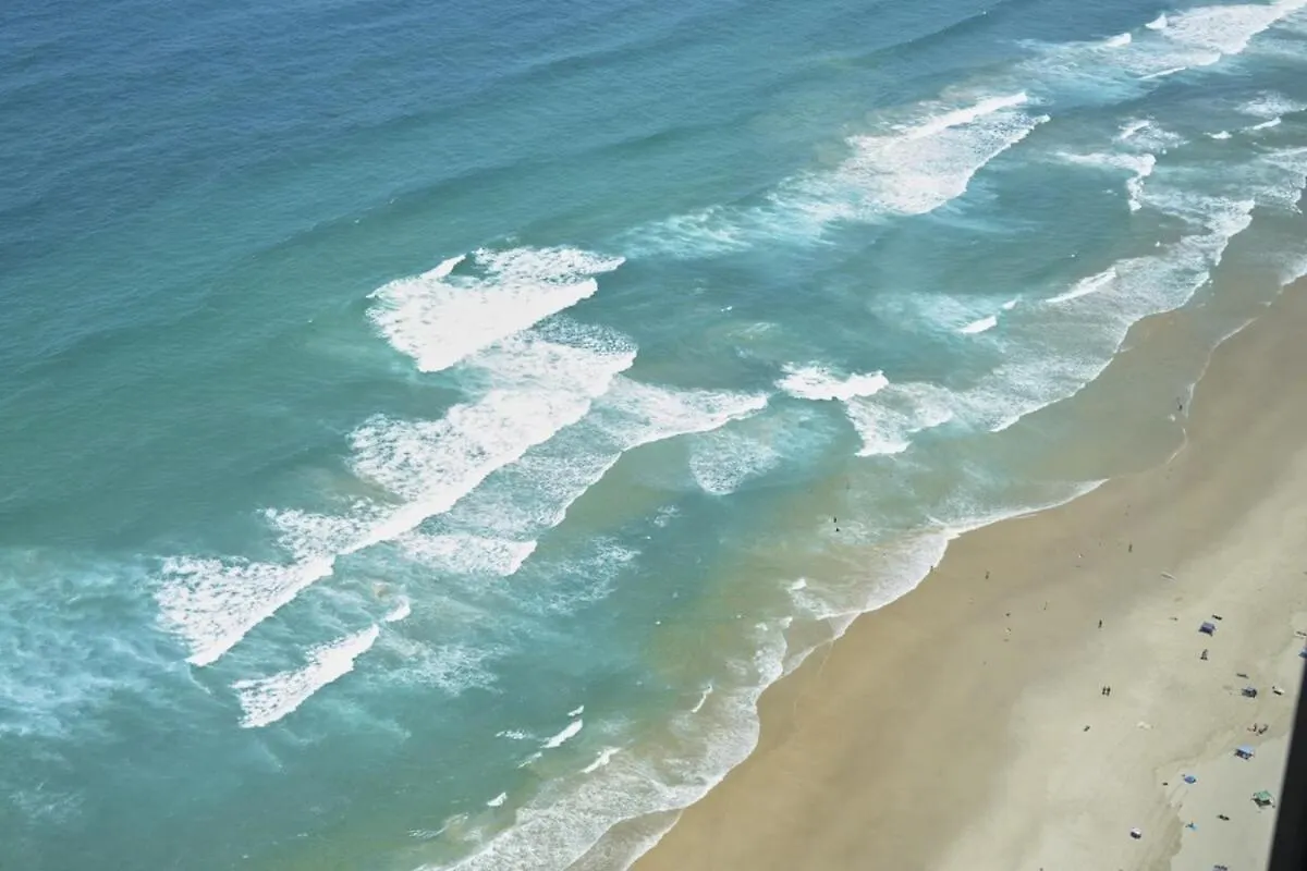Apartman Newest Views On The Beach - Pet Friendly Gold Coast